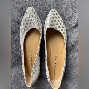 Tsumori Chisato silver polka dot flats US size 7